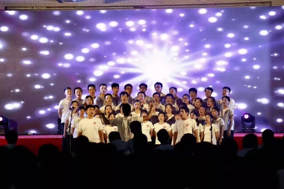 开云网页版20周年庆.jpg